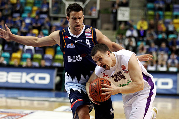 决赛失利后 决赛失利后