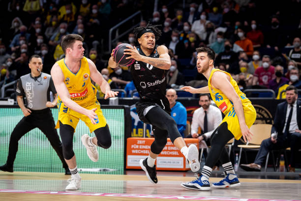 路进攻和二 路进攻和二