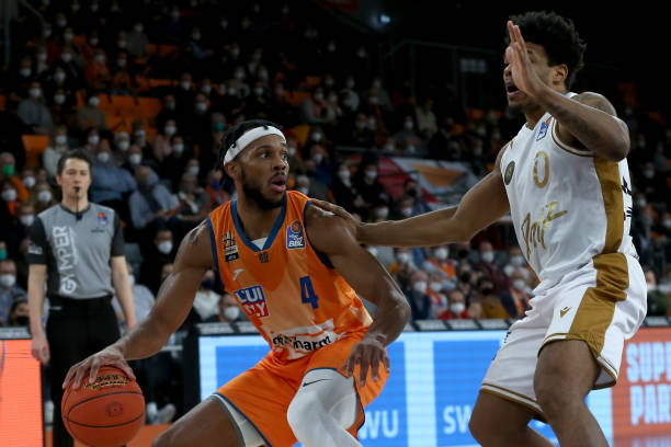 在竞争激烈 在竞争激烈