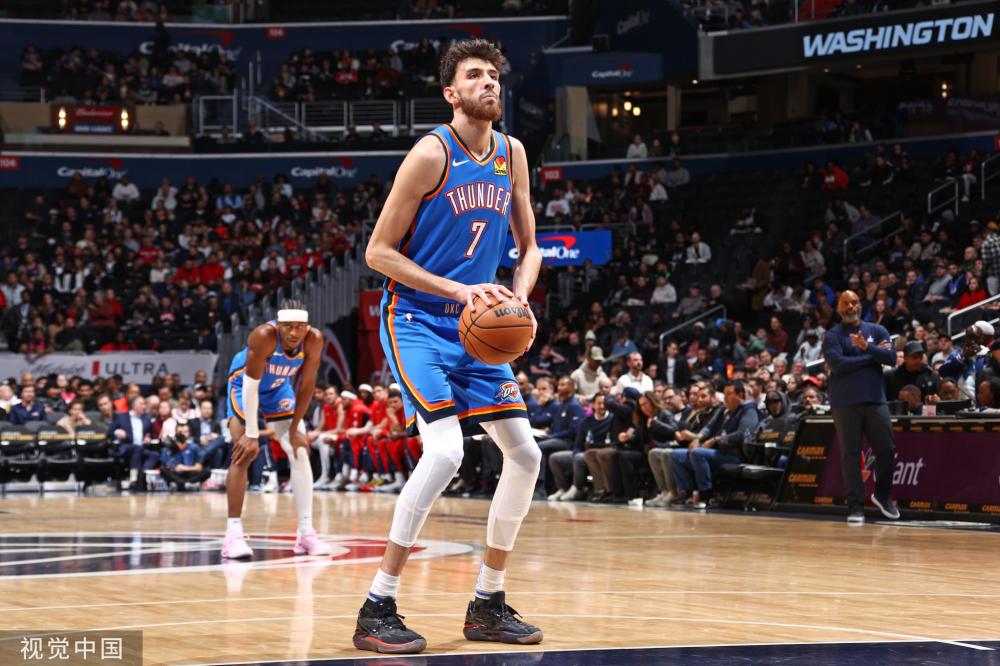 更是中国足 更是中国足